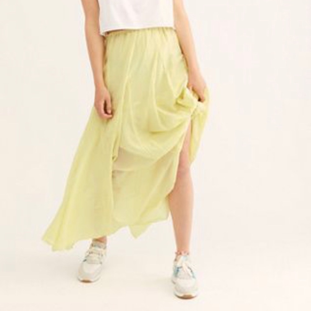 Will BUY Lily skirt  by Free People. Size S or XS